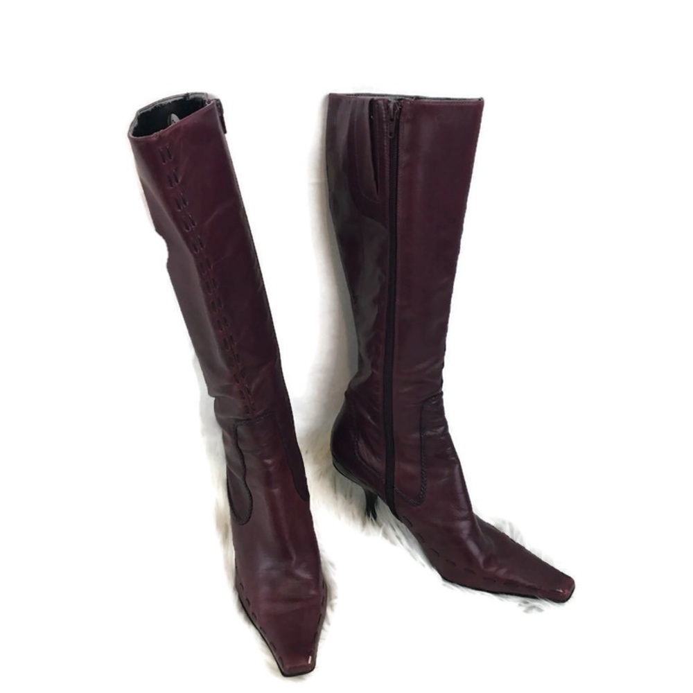 Rosetti 8/7 purple leather boots